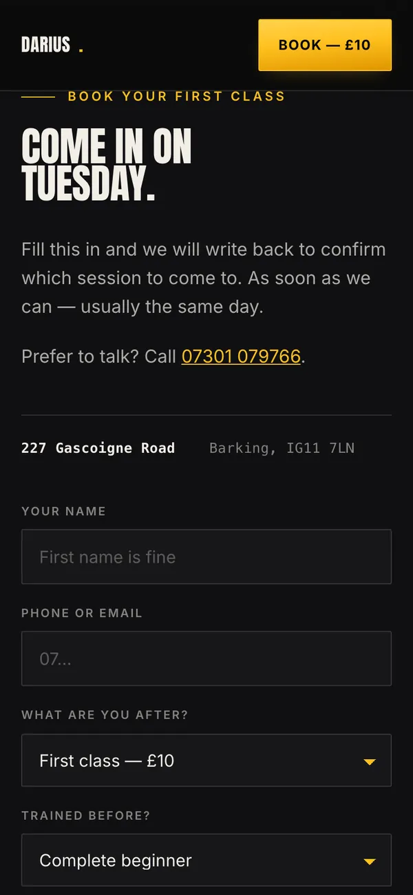 Darius Skliaudys: A booking form that asks little (phone)
