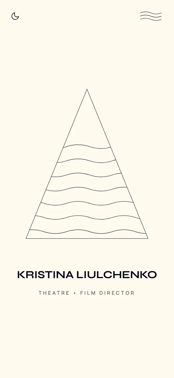 Kristina Liulchenko: website on a phone